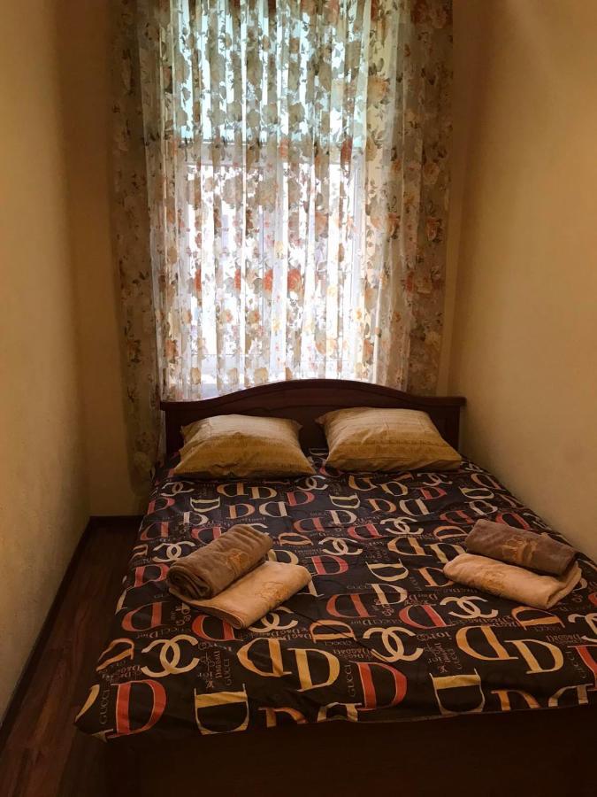 On Shevchenko Avenue Apartment *