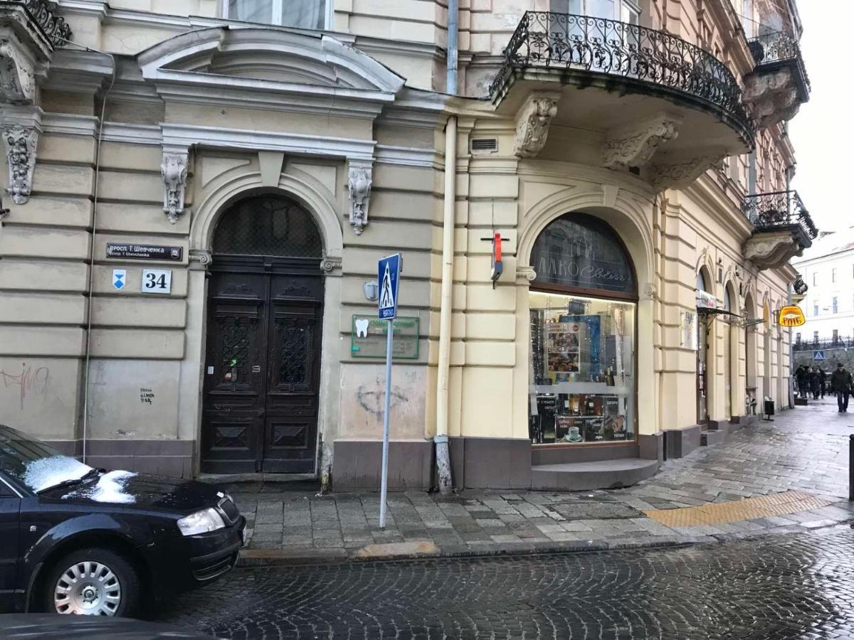 Apartment On Shevchenko Avenue *